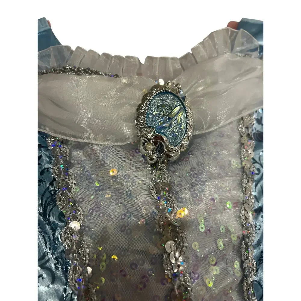 Disney Cinderella Costume Dress Size 5 / 6 Includes headband Tiara\